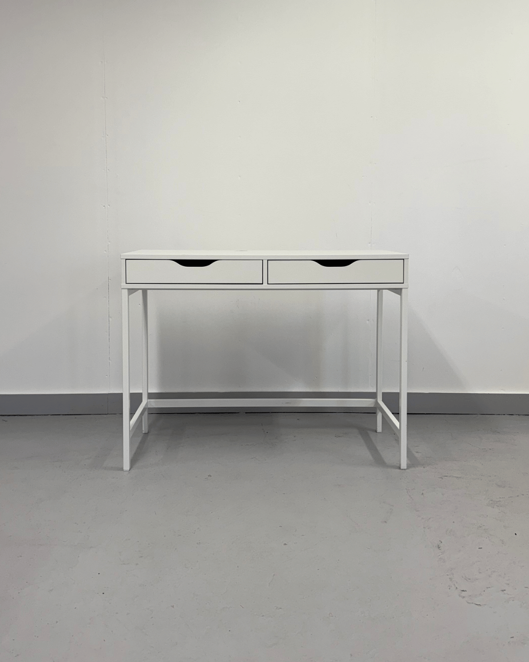 white-desk-2