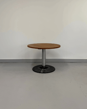 Round wooden Coffee Table